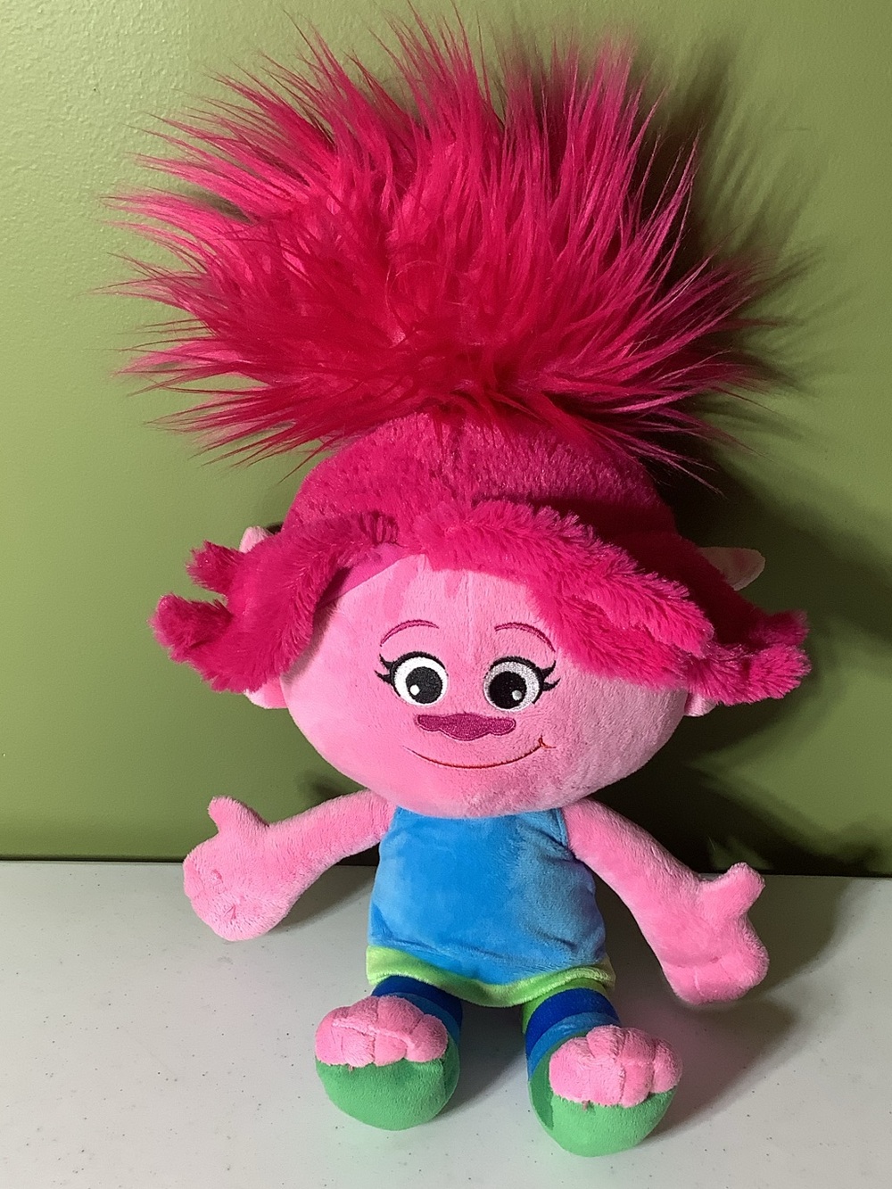 Dreamworks Trolls Band Together Poppy plush